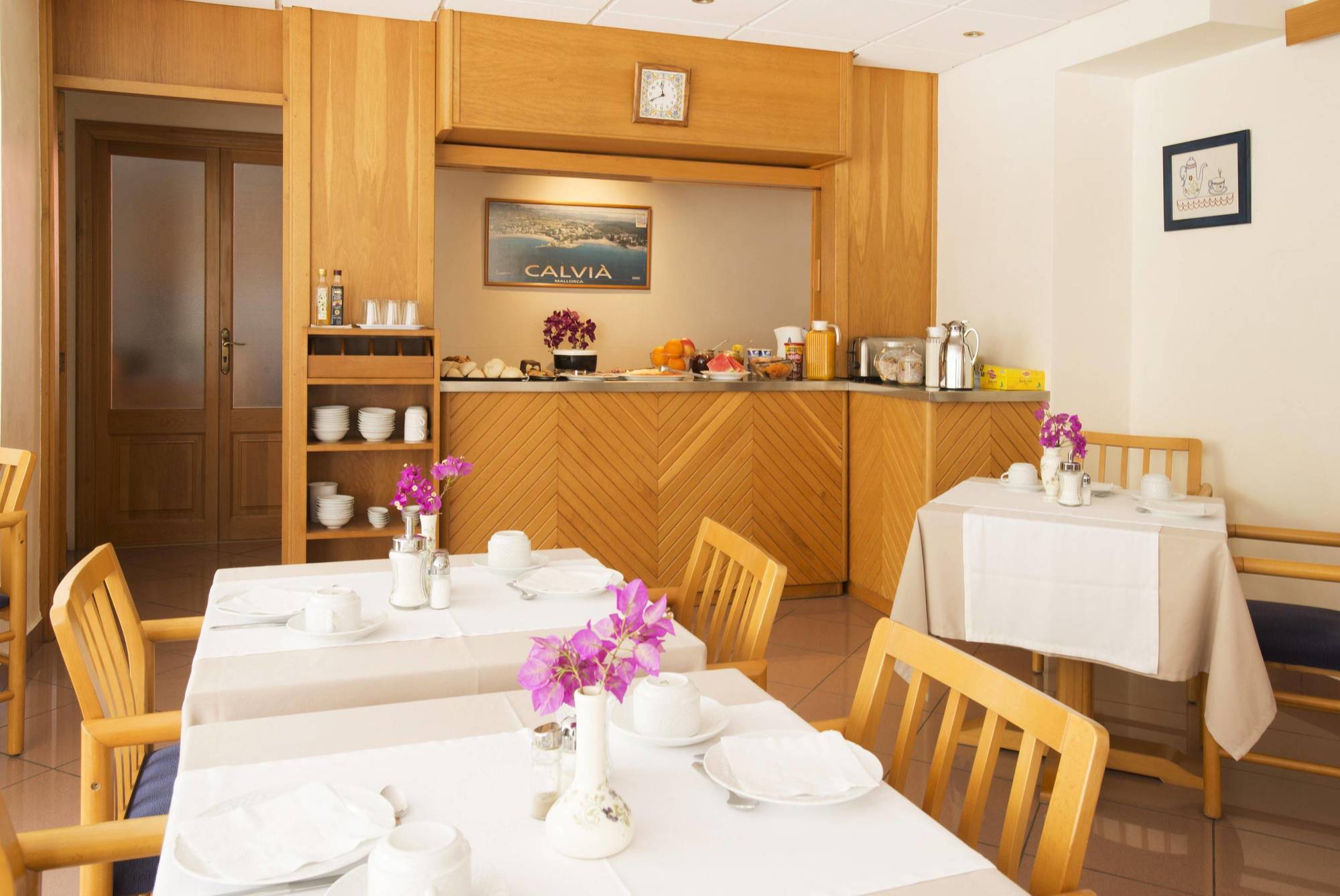 Hostal Residencia Sutimar Peguera Bagian luar foto